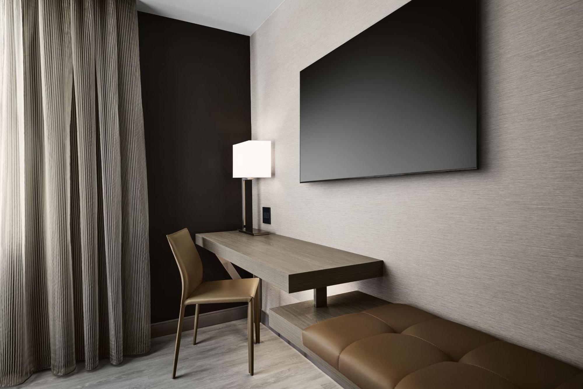 Ac Hotel By Marriott Kansas City Downtown エクステリア 写真